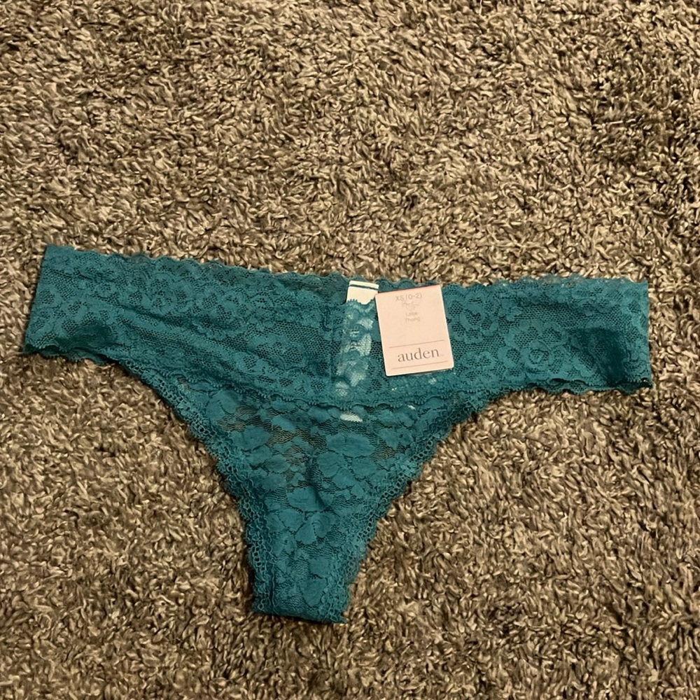 NWT Auden Lace Thong size XS